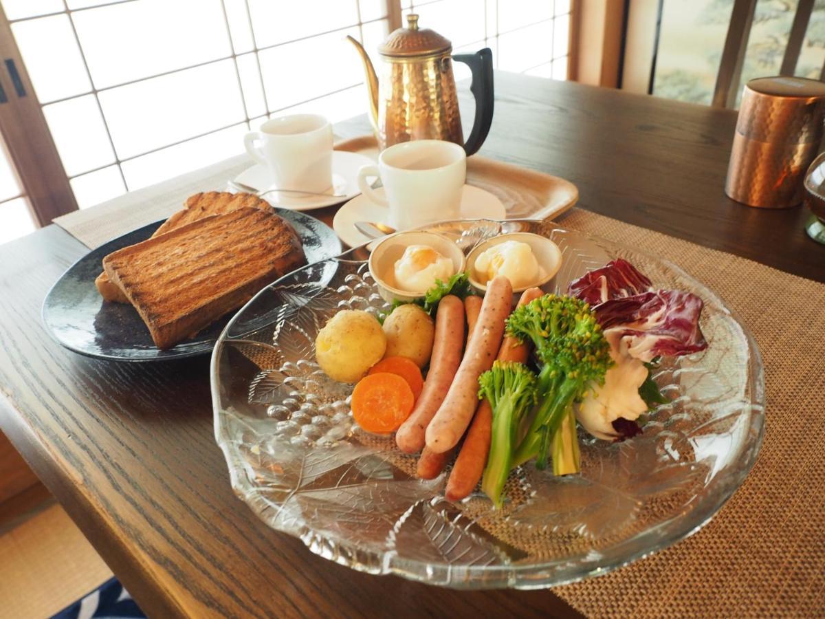 余呉の里山-ランプの宿-さくら 长滨 外观 照片